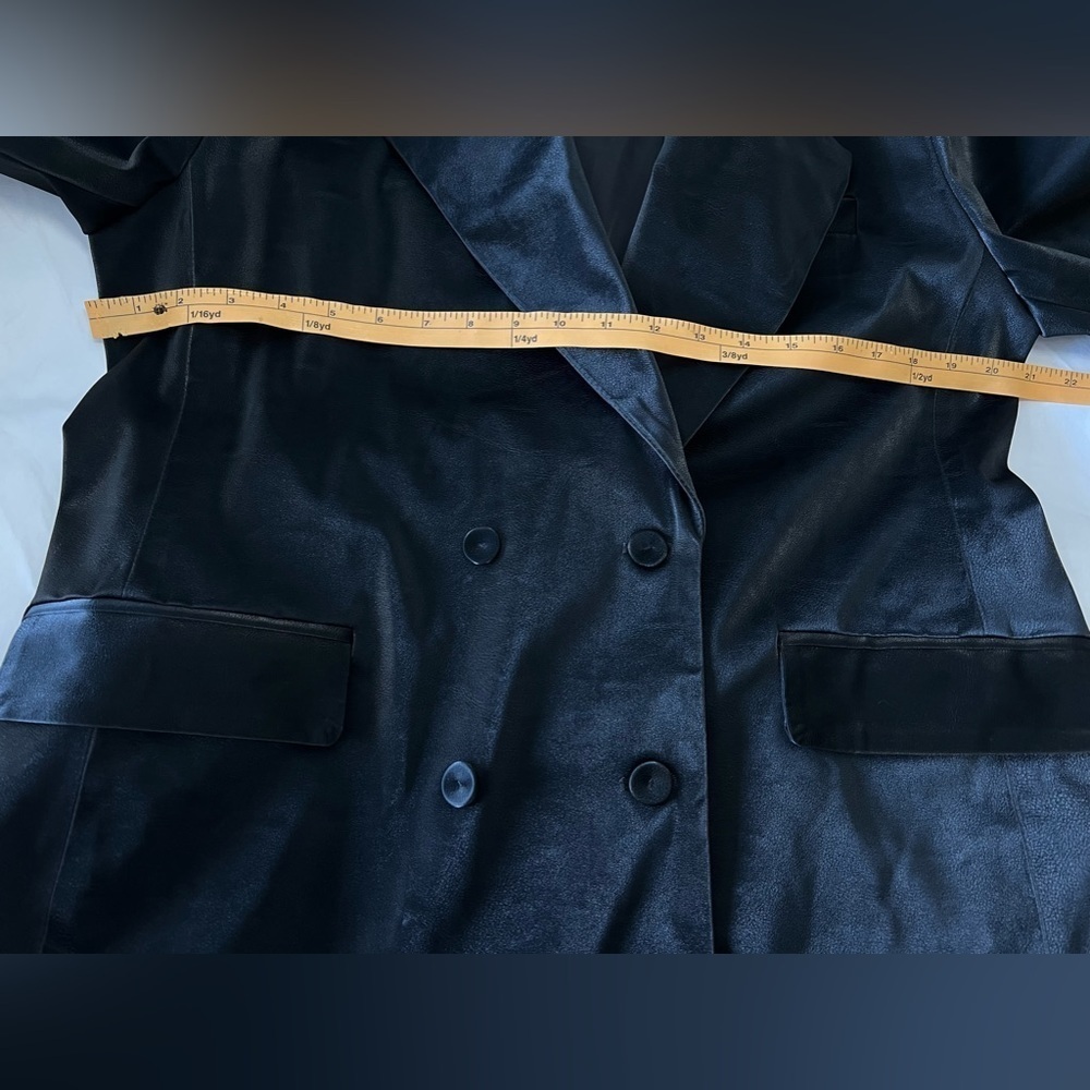 BLANKNYC Women’s Large Vegan Leather Double Breasted Blazer | Black - Picture 8 of 10